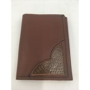 Hand Made Leather Wallet From Alaska by Lazy M Leather Co. Good Craftsmanship